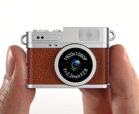 Retro MiniCam™ 3 – Mini HD Kamera i Nyckelringsstorlek (inkl. minneskort)